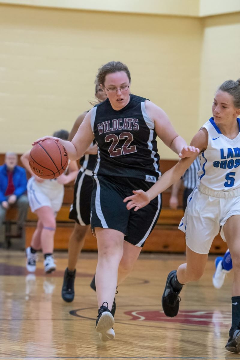 woodward player dribbling the ball in a game